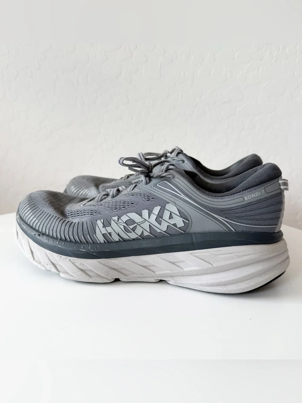 Hoka One One hoka one